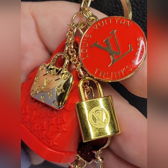 Louis Vuitton Multi Charm Red and Gold Key Holder Bag Charm - Picture 6 of 6